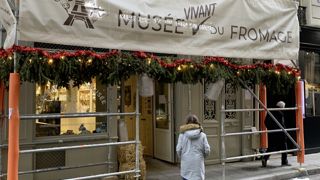 Pour les éleveurs et agriculteurs, le musée est gratuit sur présentation du Kbis ou d’une carte d’adhérent de syndicats agricoles, dans la limite de deux personnes. Les étudiants en filière agricole ou de l’Enilv ont droit à une réduction de 50 %, soit 10 € l’entrée. Un tarif enfant existe également. Pour les éleveurs et agriculteurs, le musée est gratuit sur présentation du Kbis ou d’une carte d’adhérent de syndicats agricoles, dans la limite de deux personnes. Les étudiants en filière agricole ou de l’Enilv ont droit à une réduction de 50 %, soit 10 € l’entrée. Un tarif enfant existe également.